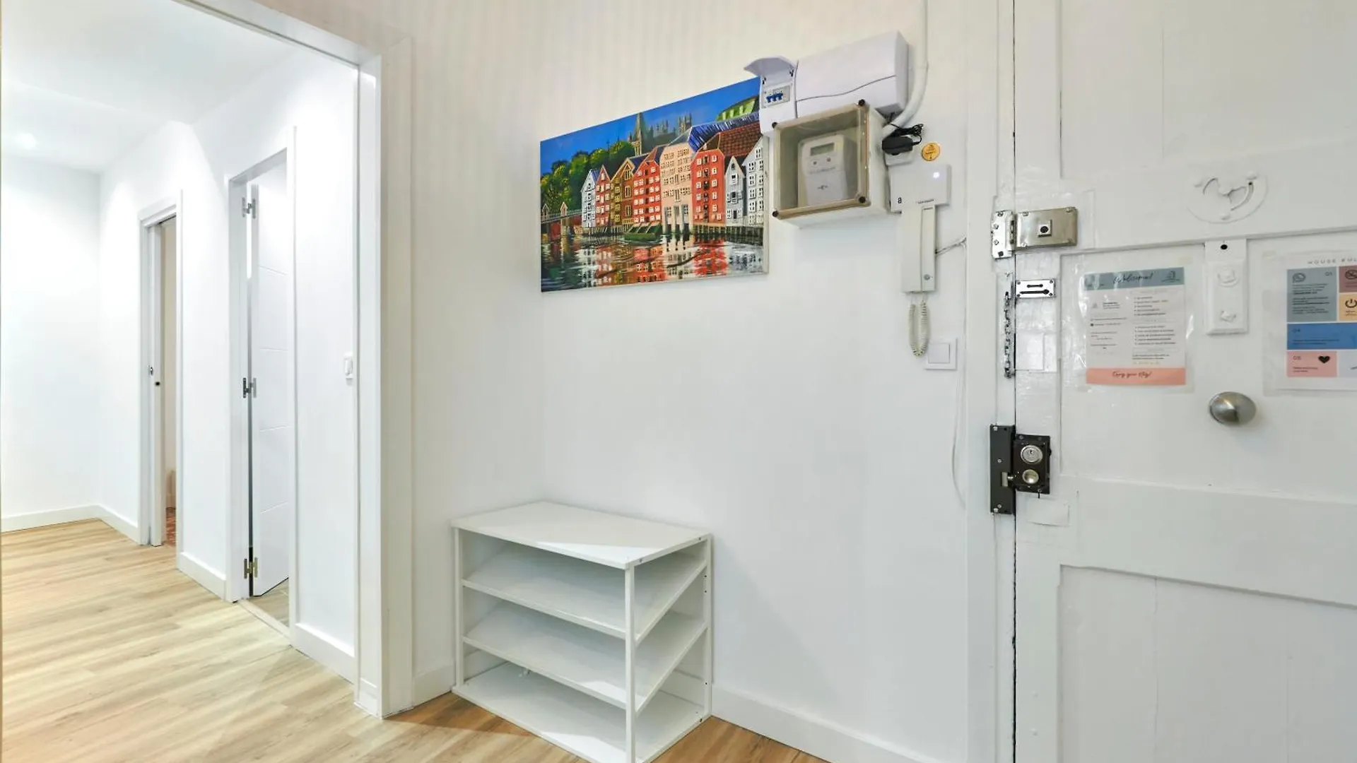 Comfortable Apartment Next To Apolo Theater 바르셀로나